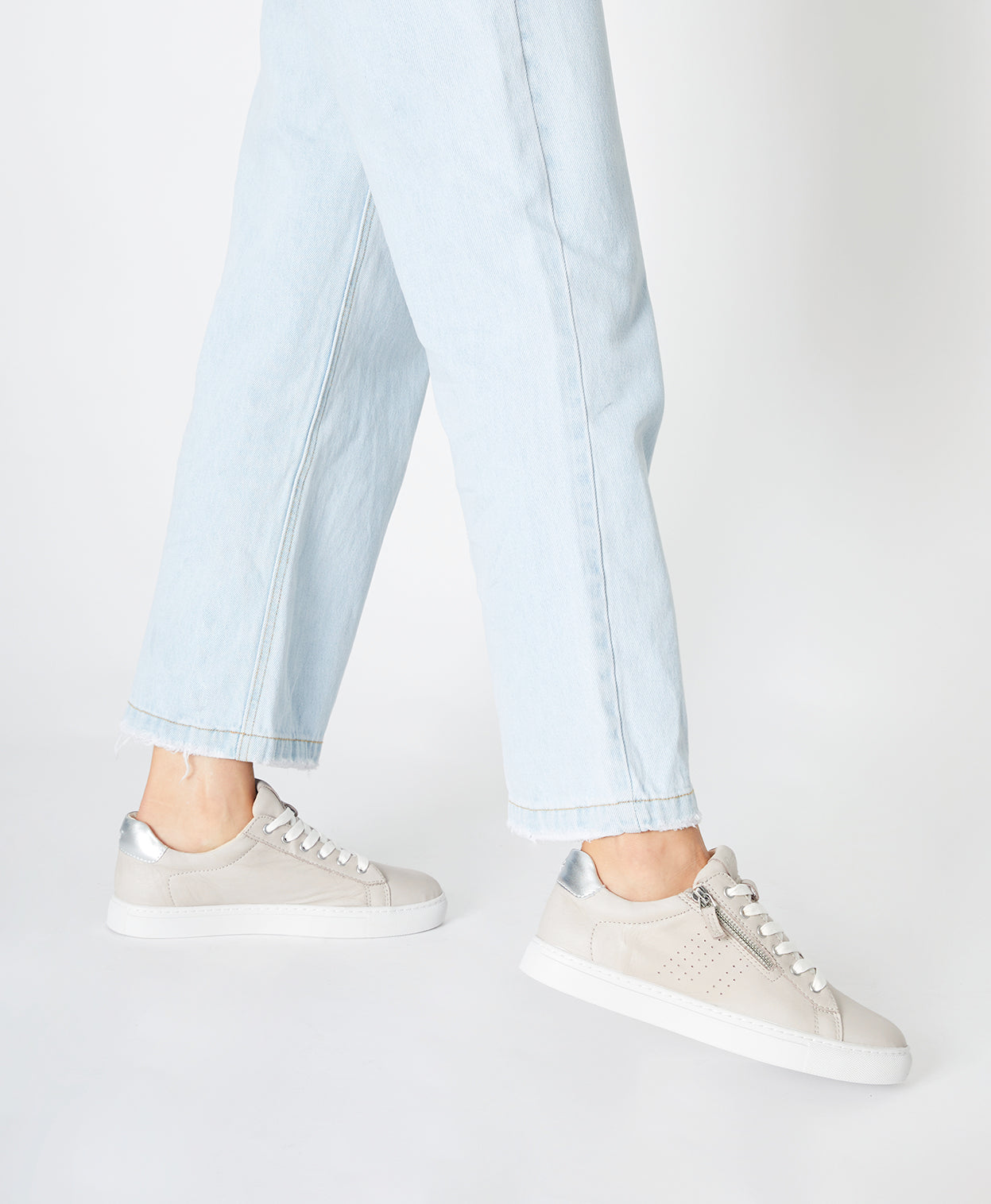 Artal Sneaker - Sneaker | Womens Shoes - Merchant 1948