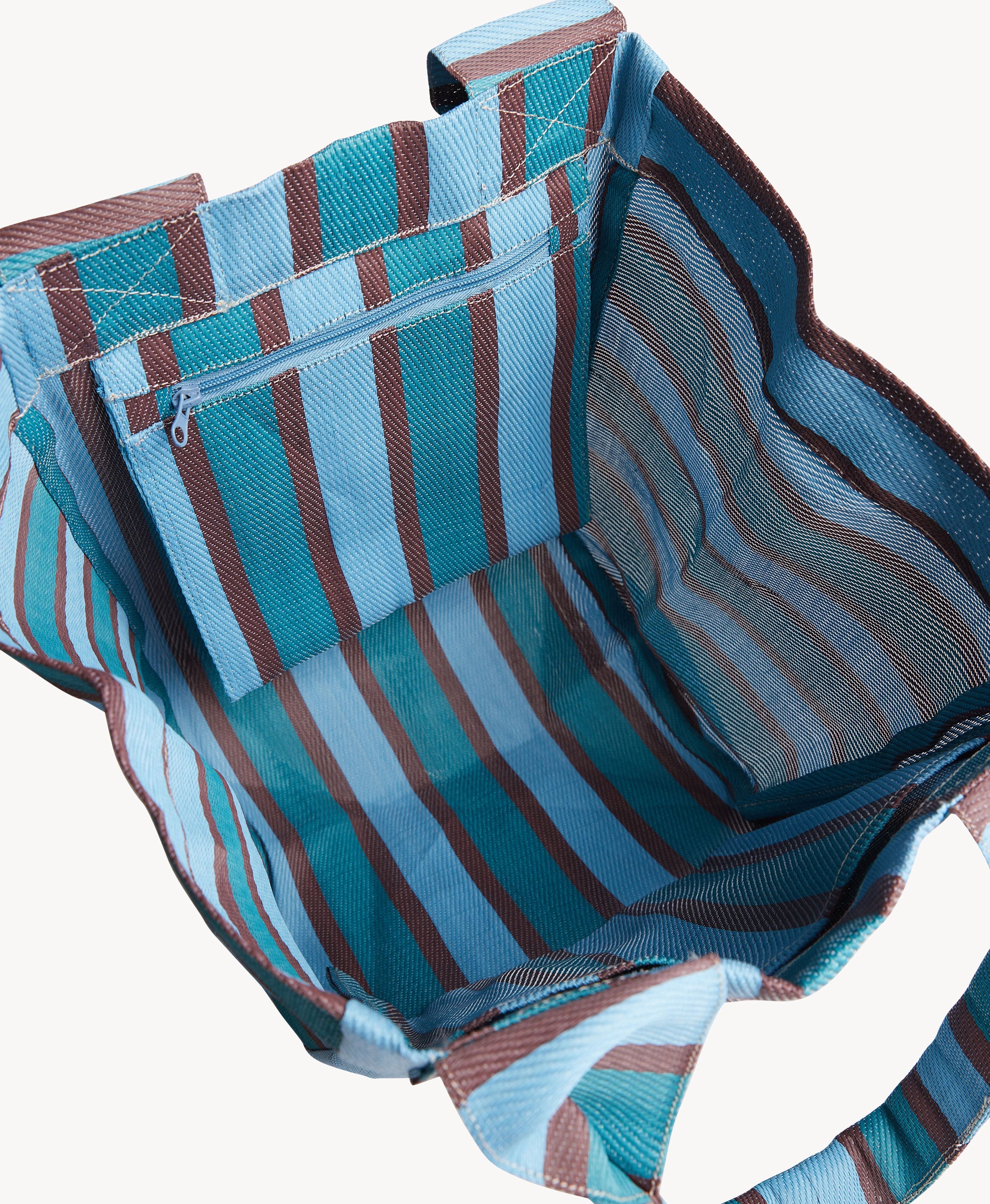 Beach Tote - - Merchant 1948