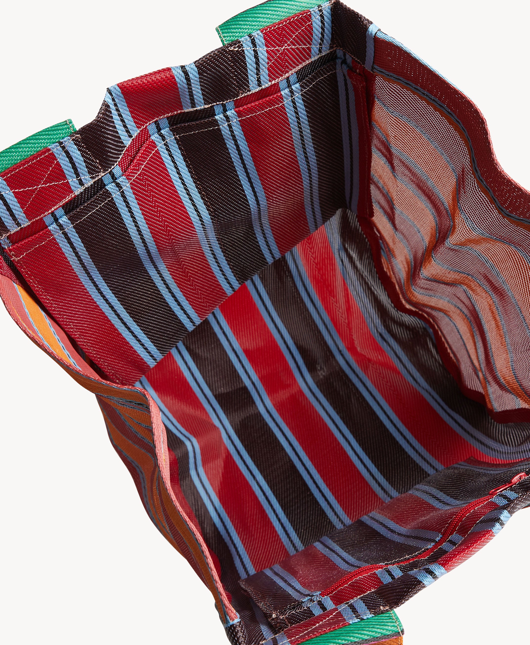 Beach Tote - - Merchant 1948