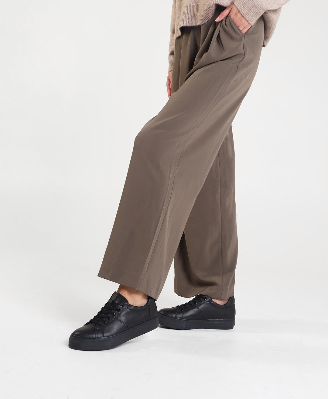 Posey Sneaker - Sneaker | Womens Shoes - Merchant 1948