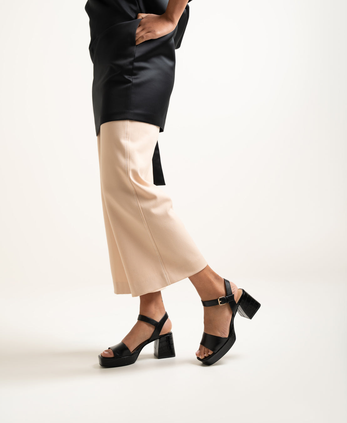 Dahlia Platform Sandal - - Merchant 1948