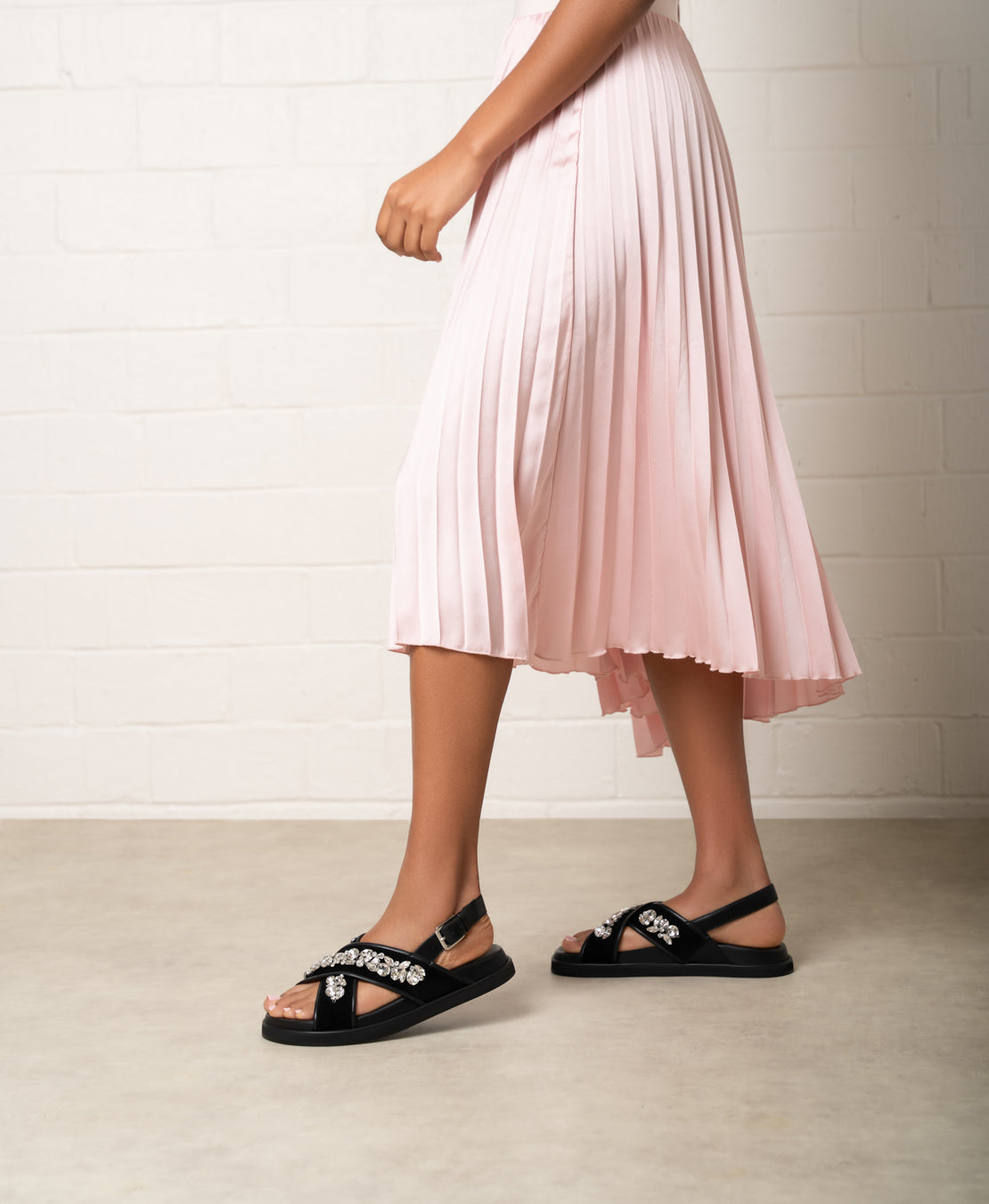 Clara Sandal - - Merchant 1948