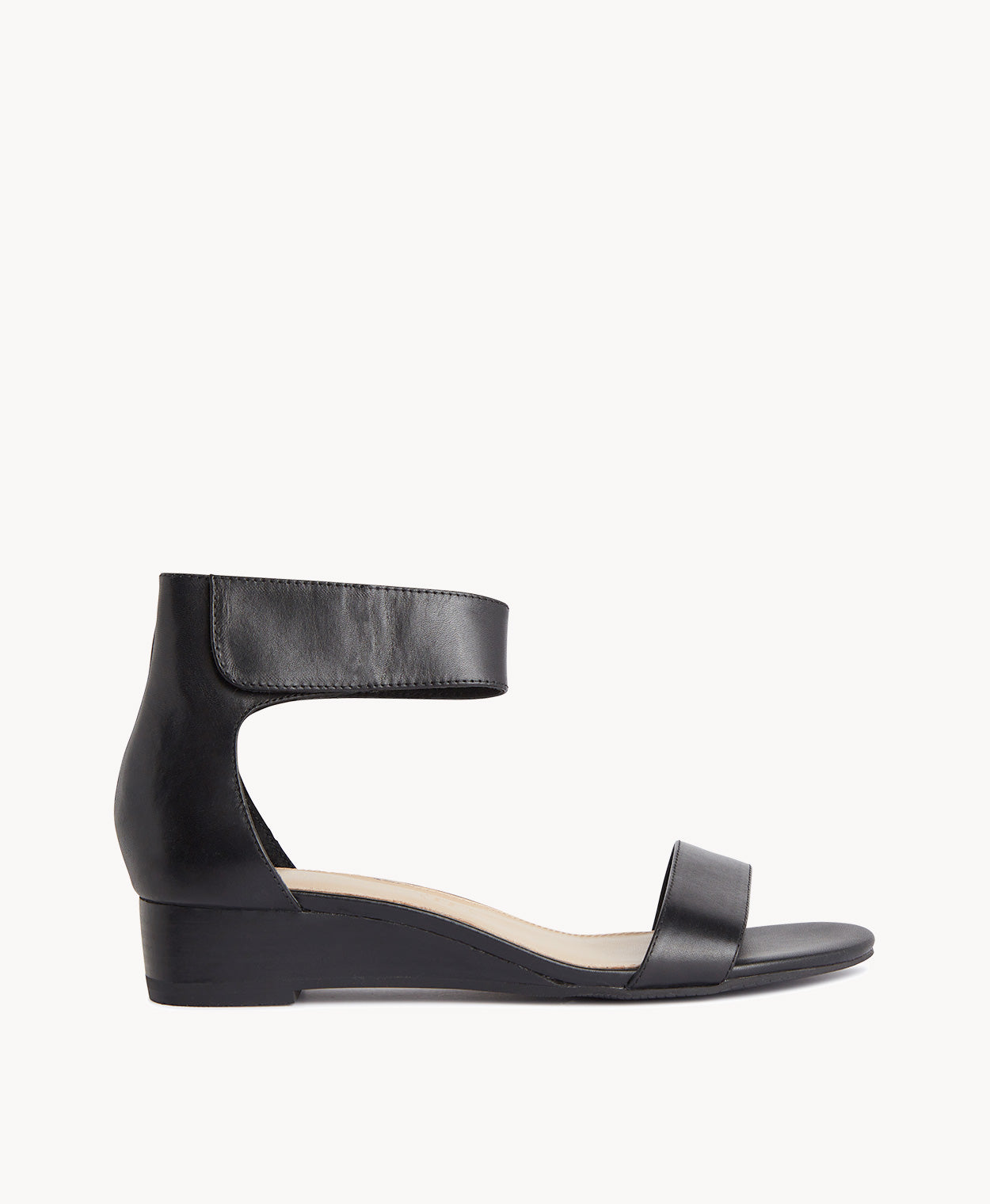 Erika Wedge - Day - Merchant 1948