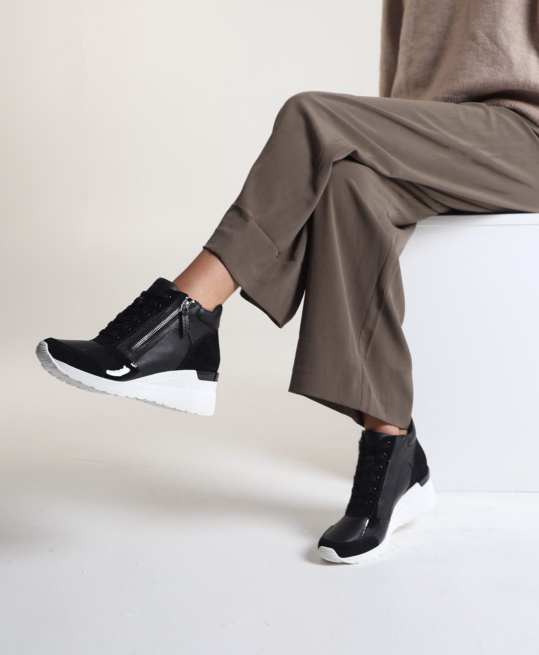 Henrietta Sneaker - Sneaker | Womens Shoes - Merchant 1948