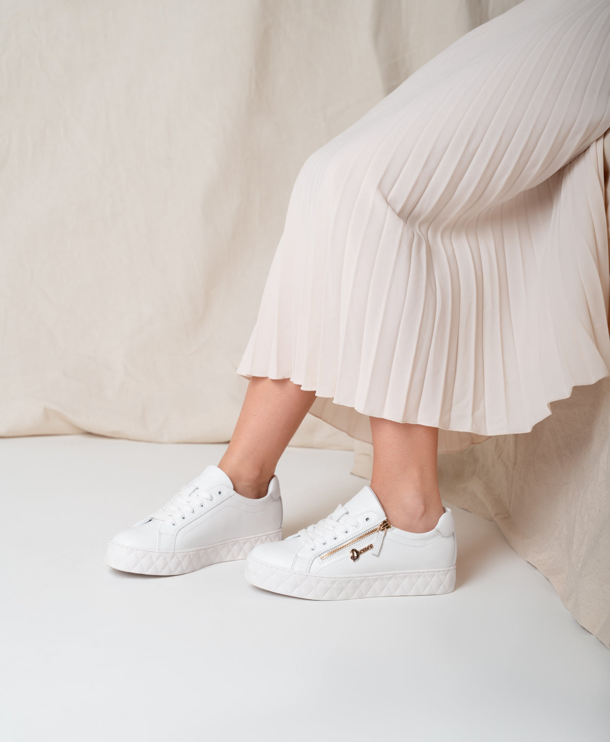 Peron Zip Sneaker - Sneaker | Womens Shoes - Merchant 1948