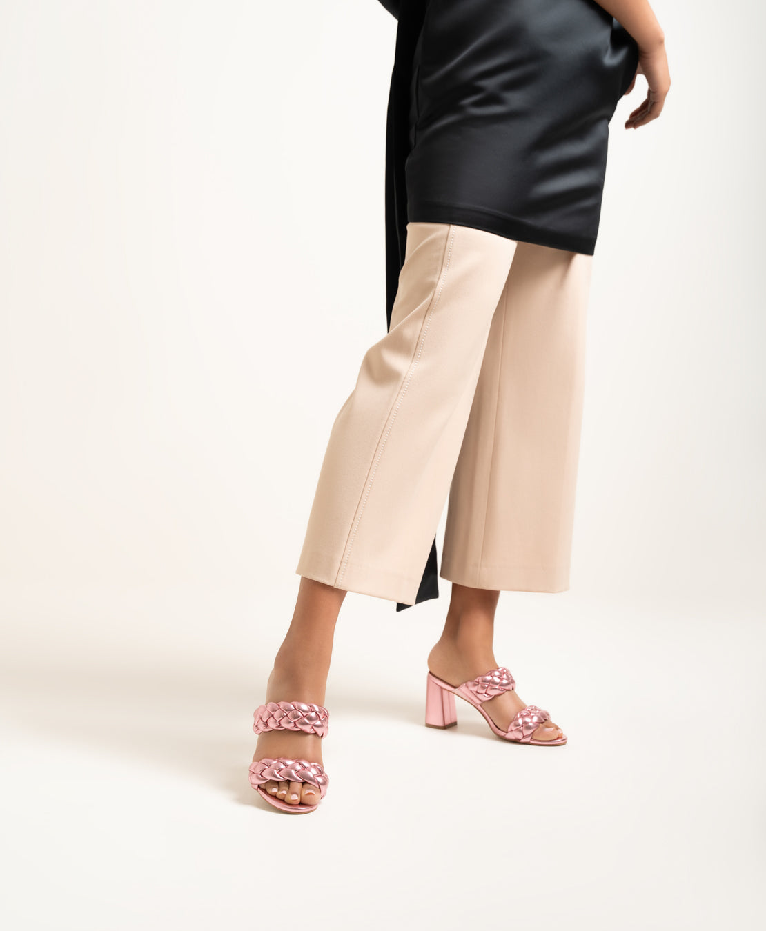 Scooby Sandal - Day - Merchant 1948