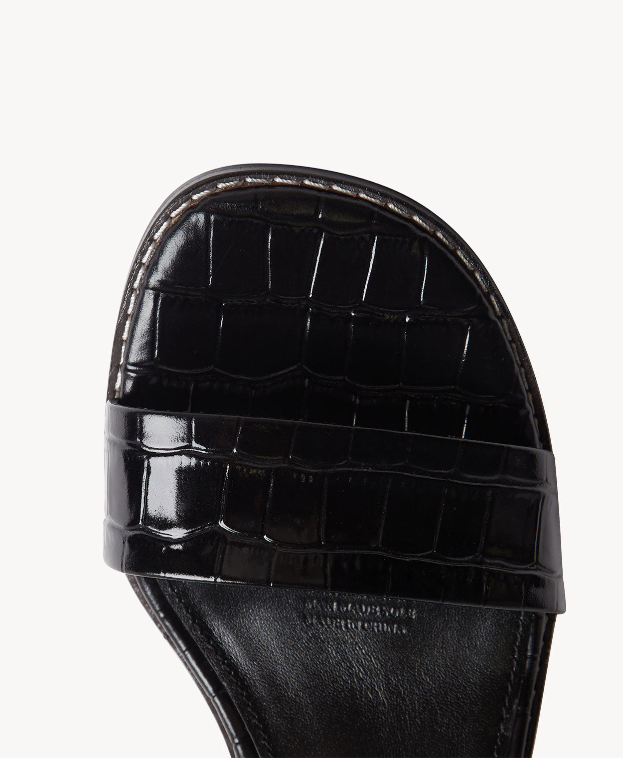 Shayna Sandal - - Merchant 1948