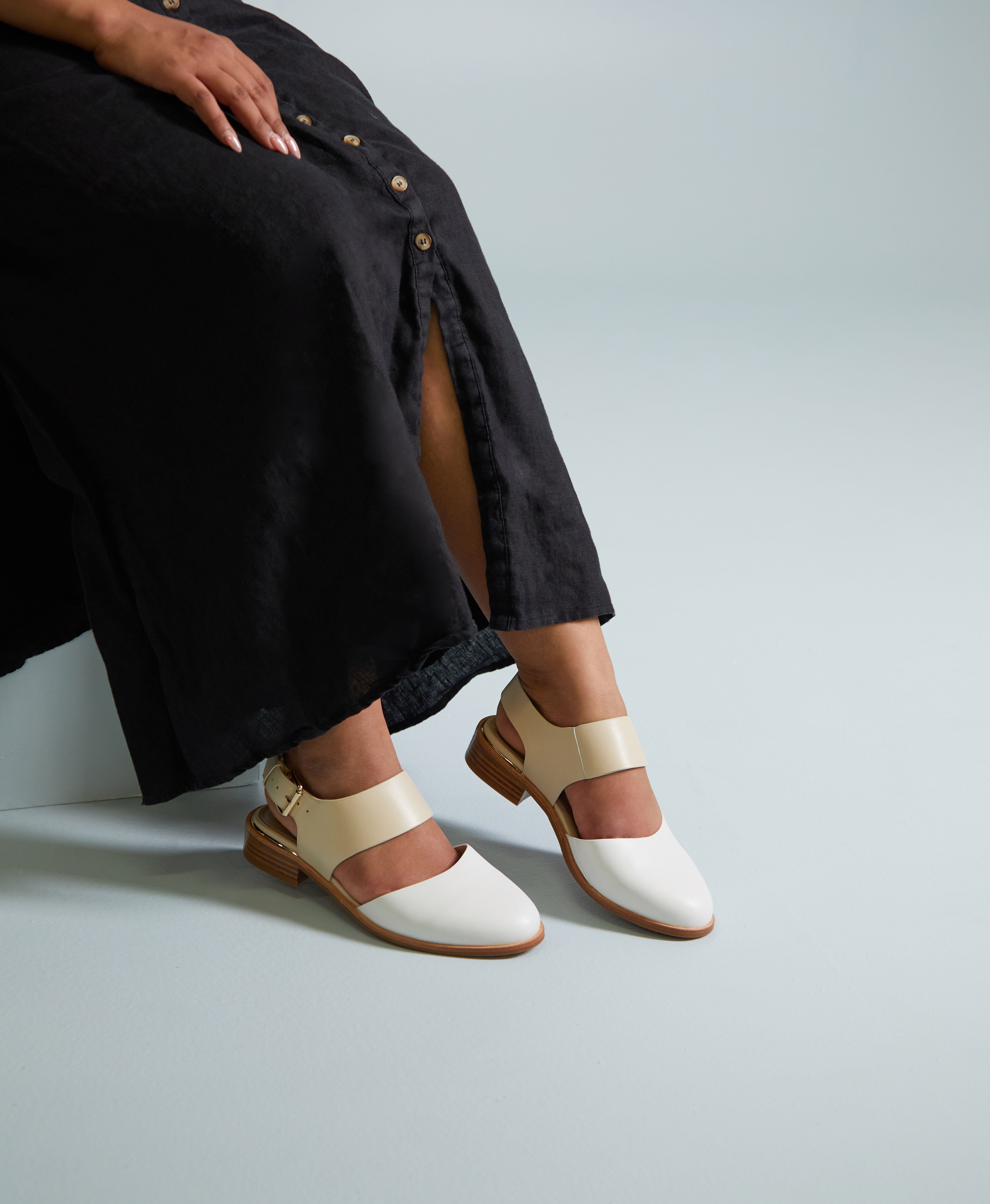 Tess Wide Flat - - Merchant 1948