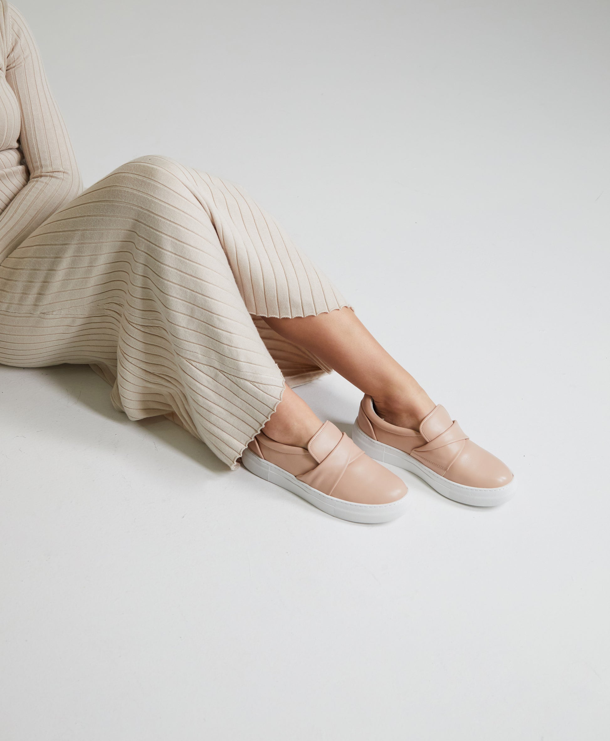 Violeta Sneaker - Sneaker | Womens Shoes - Merchant 1948