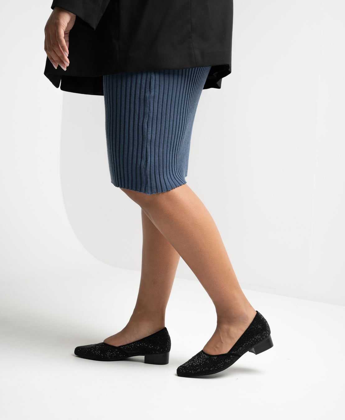 Waving Sandal - - Merchant 1948